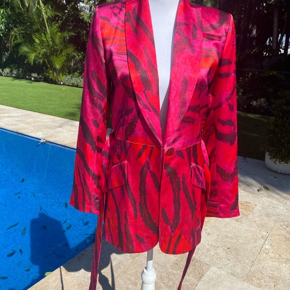 Adriana Iglesias Jacket - Picture 7 of 13